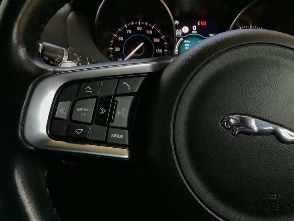 Used Jaguar F-Pace 2019 for sale - 78016821: Photo 17