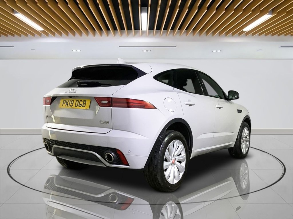 Used Jaguar E-Pace 2019 for sale - 76033551: Photo 8