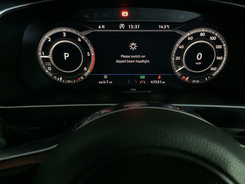 Used Volkswagen Tiguan 2018 for sale - 76520405: Photo 18