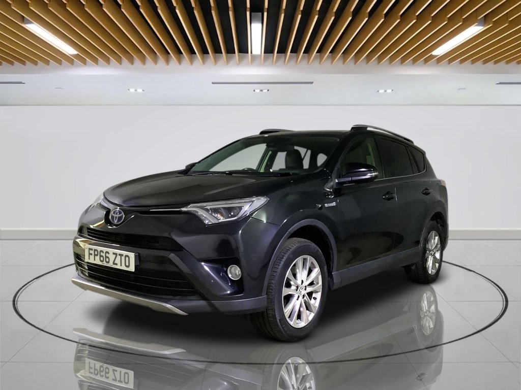 Used Toyota RAV4 2016 for sale - 76081090: Photo 4