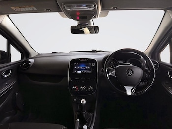 Used Renault Clio 2015 for sale - 78943227: Photo