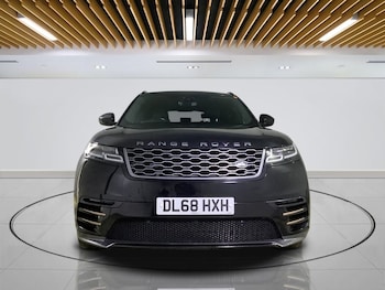 Used Land Rover Range Rover Velar 2019 for sale - 75911244: Photo 2
