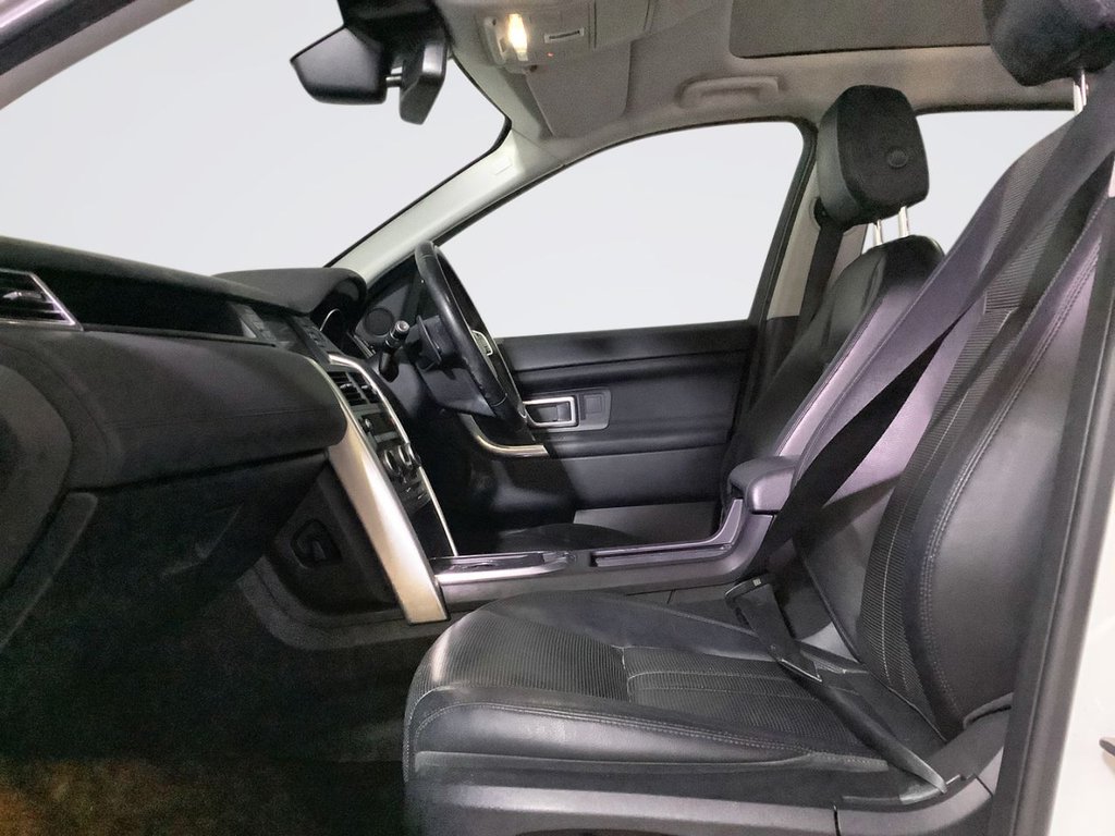 Used Land Rover Discovery Sport 2016 for sale - 77048619: Photo 12
