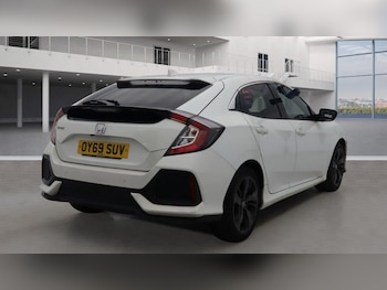 Used Honda Civic 2019 for sale - 76547036: Photo