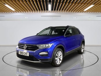 Used Volkswagen T-Roc 2019 for sale - 75875315: Photo