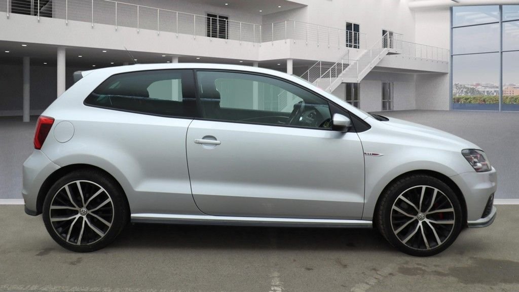Used Volkswagen Polo 2016 for sale - 77991080: Photo 9