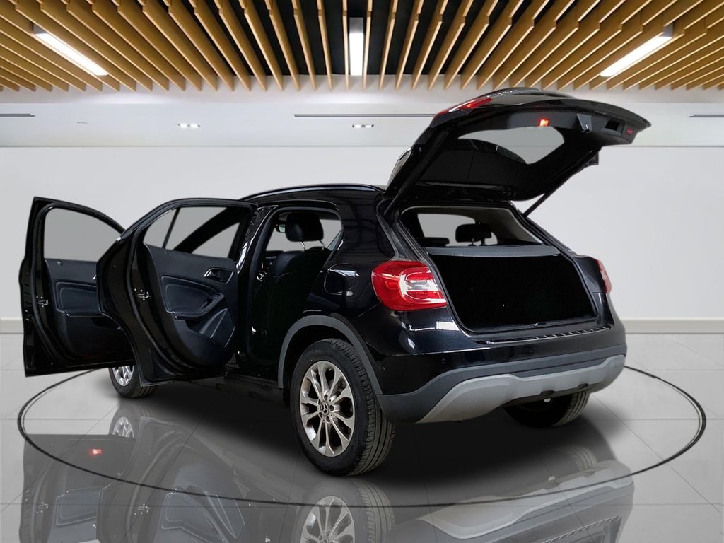 Used Mercedes-Benz GLA 2018 for sale - 78145053: Photo 9