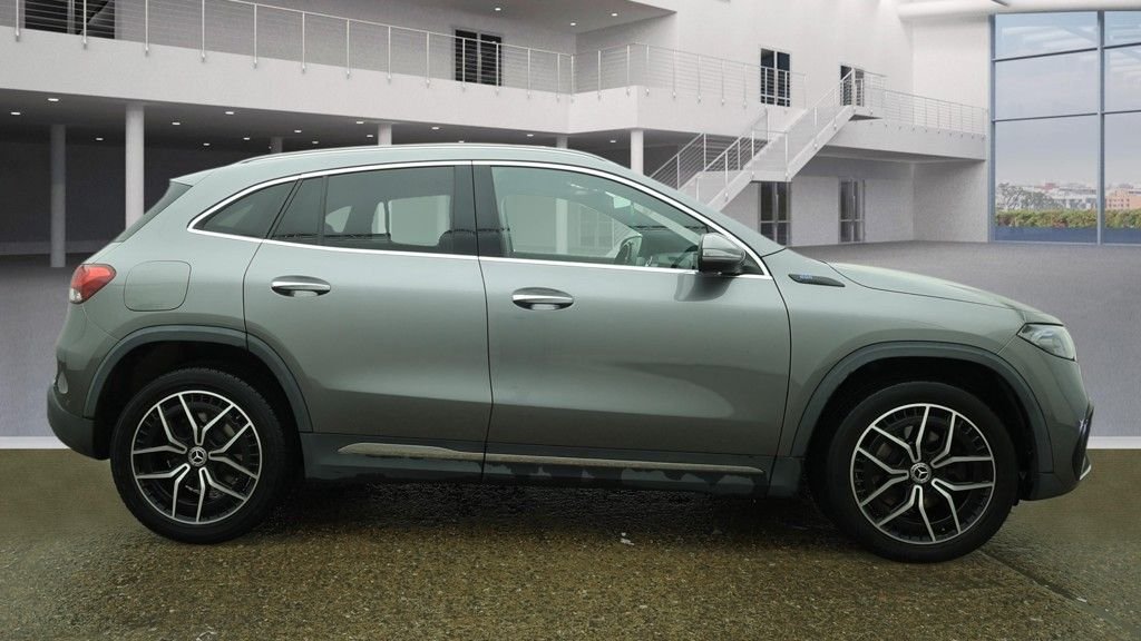 Used Mercedes-Benz EQA 2021 for sale - 77952560: Photo 4