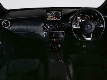 Used Mercedes-Benz A-Class 2016 for sale - 76313086: Photo 3