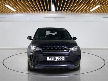 Used Land Rover Discovery Sport 2019 for sale - 76417062: Photo