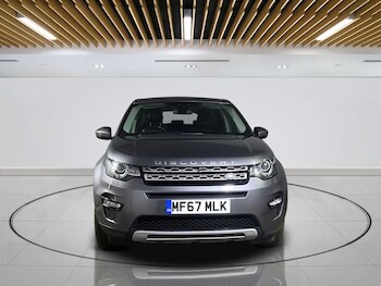 Used Land Rover Discovery Sport 2017 for sale - 75444087: Photo