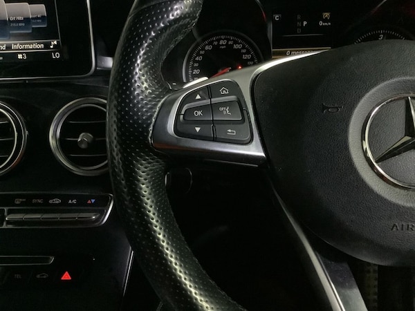Used Mercedes-Benz GLC 2018 for sale - 76168454: Photo 18