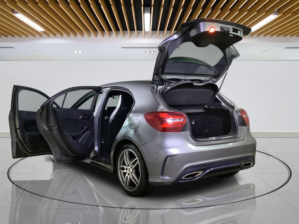 Used Mercedes-Benz A-Class 2017 for sale - 76527130: Photo 10