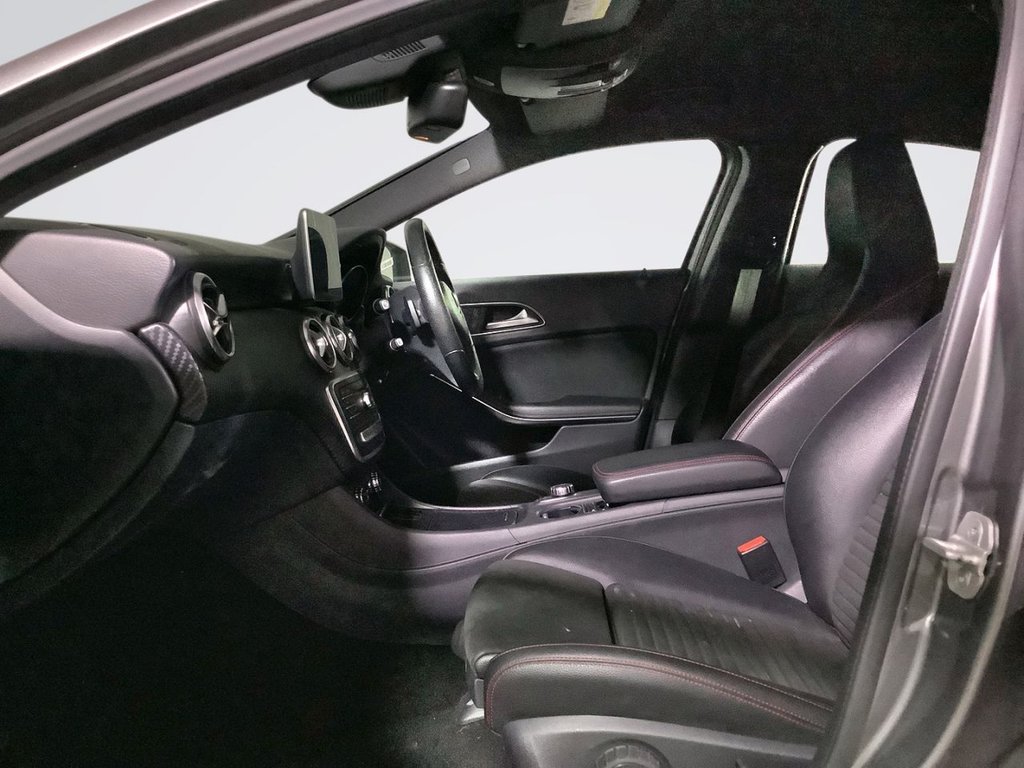 Used Mercedes-Benz A-Class 2017 for sale - 76527130: Photo 12