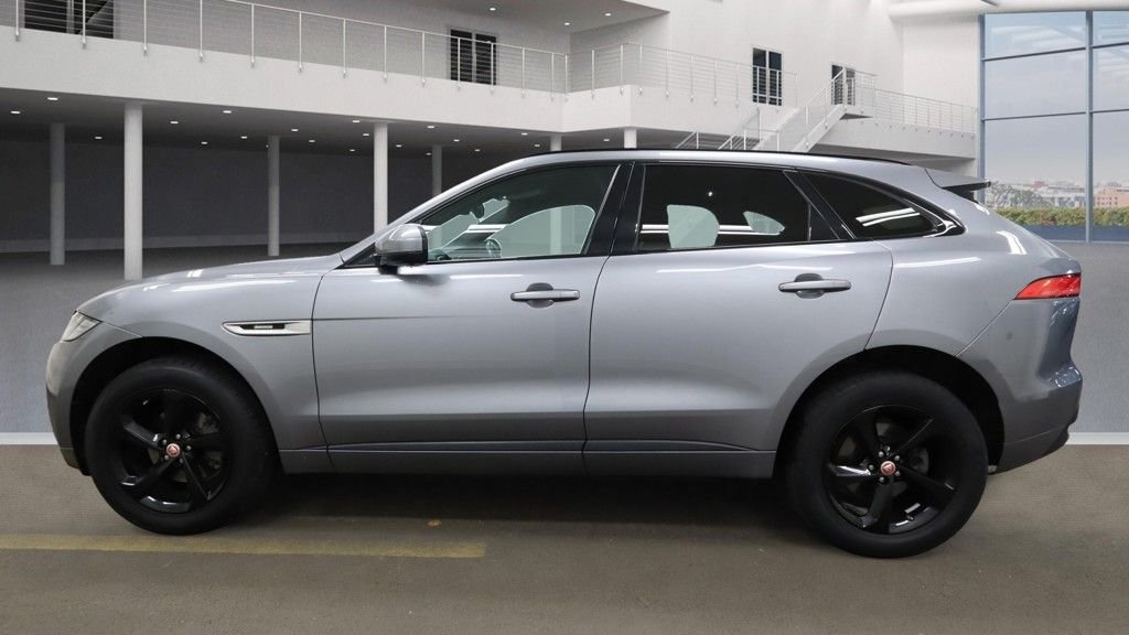 Used Jaguar F-Pace 2019 for sale - 76962025: Photo 12