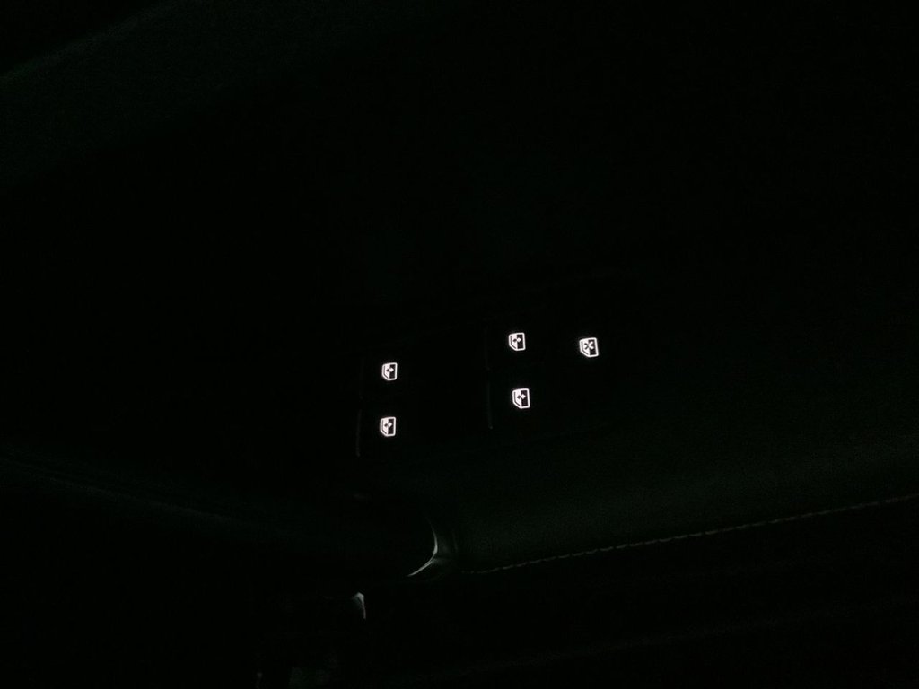 Used Volkswagen Golf 2017 for sale - 77014276: Photo 24