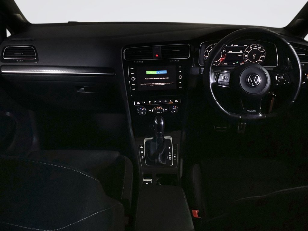 Used Volkswagen Golf 2017 for sale - 77014276: Photo 3