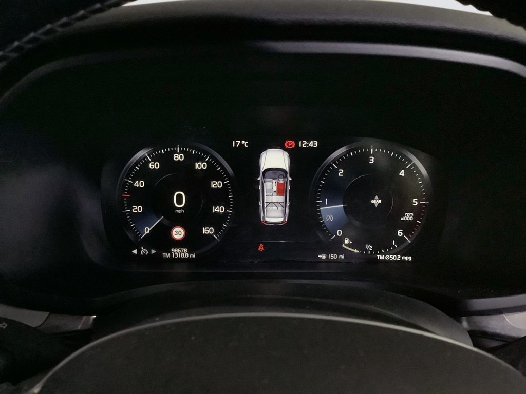 Used Volvo V60 2018 for sale - 76080455: Photo 17