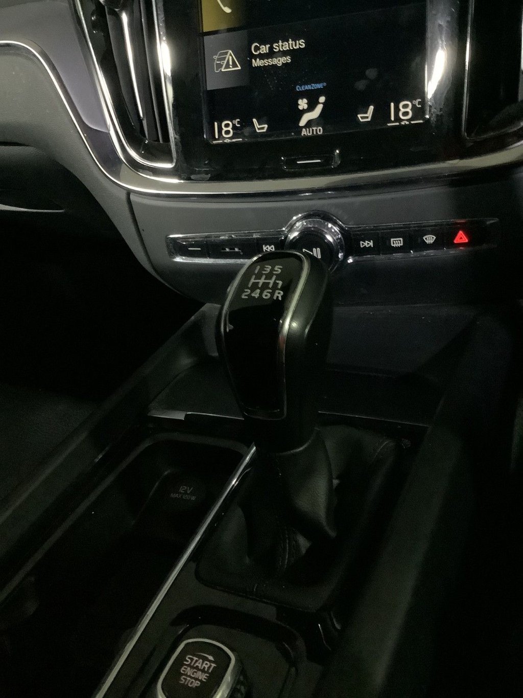 Used Volvo V60 2018 for sale - 76080455: Photo 23