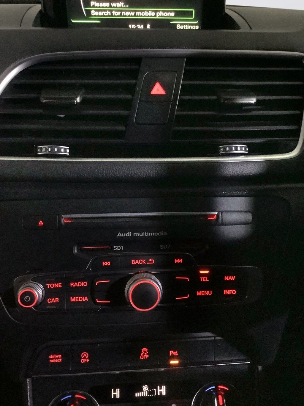 Used Audi Q3 2016 for sale - 76739890: Photo 23