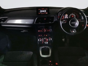 Used Audi Q3 2016 for sale - 76739890: Photo