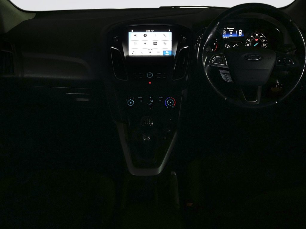 Used Ford Focus 2017 for sale - 77053651: Photo 2