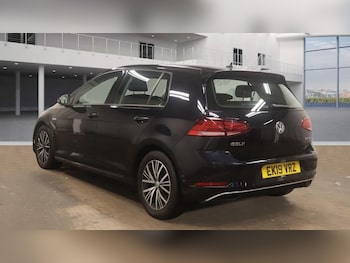 Used Volkswagen Golf 2019 for sale - 76304246: Photo 3