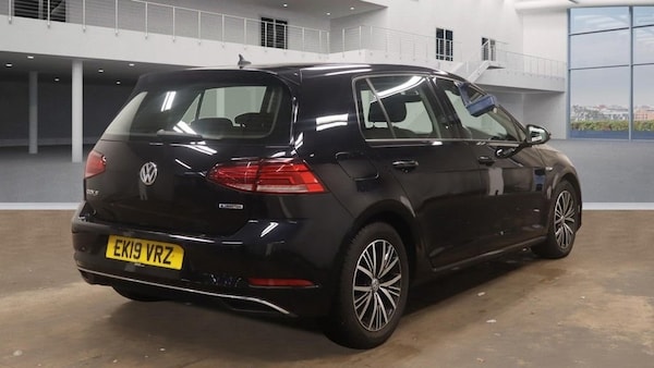 Used Volkswagen Golf 2019 for sale - 76304246: Photo 4
