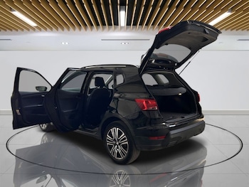 Used SEAT Arona 2023 for sale - 79550681: Photo