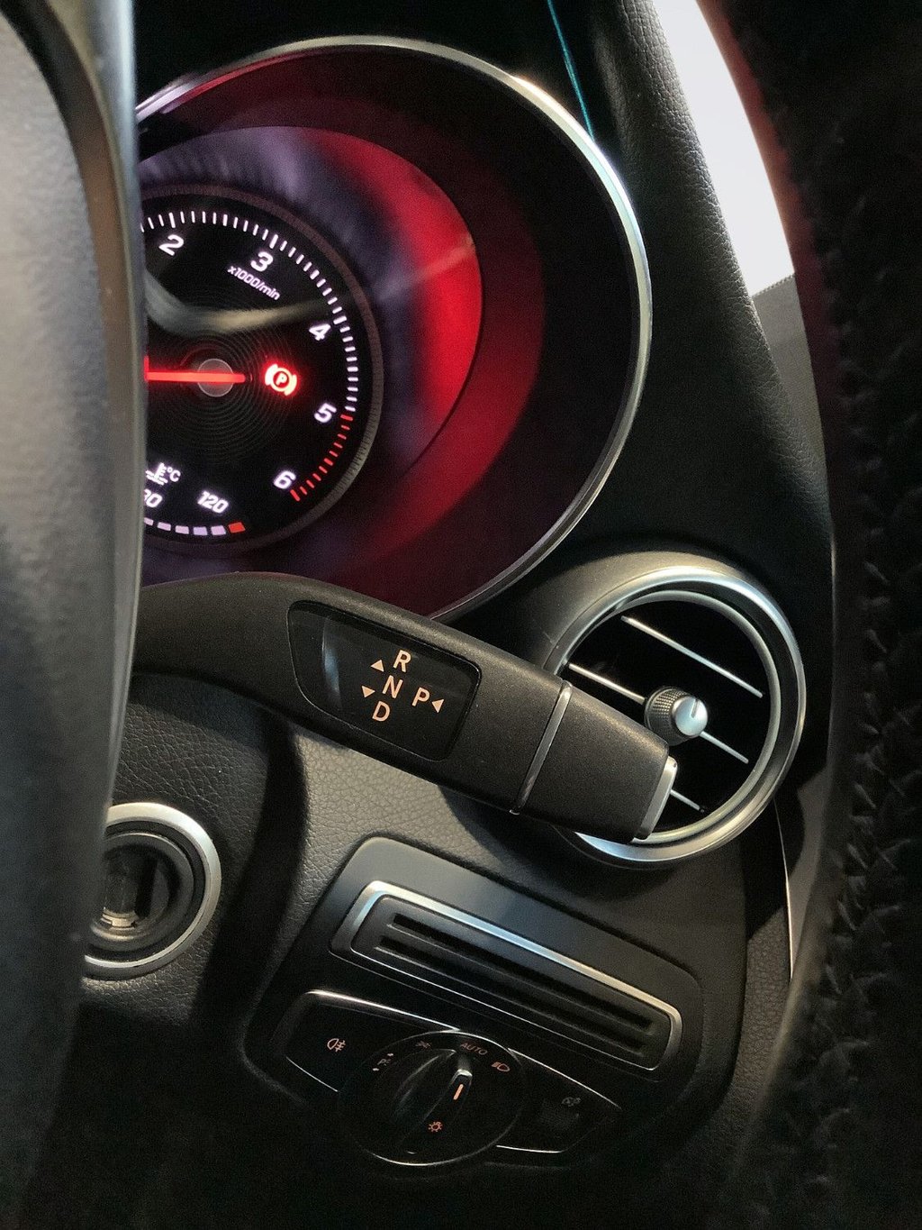 Used Mercedes-Benz C Class 2017 for sale - 76923133: Photo 19