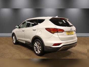 Used Hyundai Santa Fe 2016 for sale - 78315189: Photo