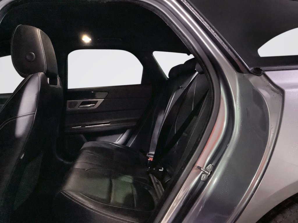 Used Jaguar XF 2018 for sale - 76434464: Photo 13