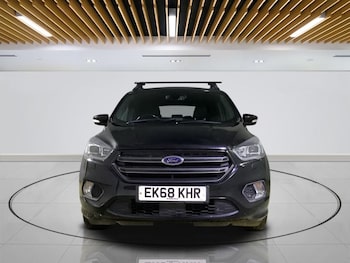 Used Ford Kuga 2018 for sale - 76124205: Photo 2
