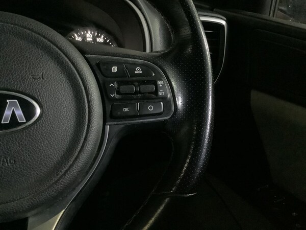 Used Kia Sportage 2017 for sale - 76111880: Photo 19