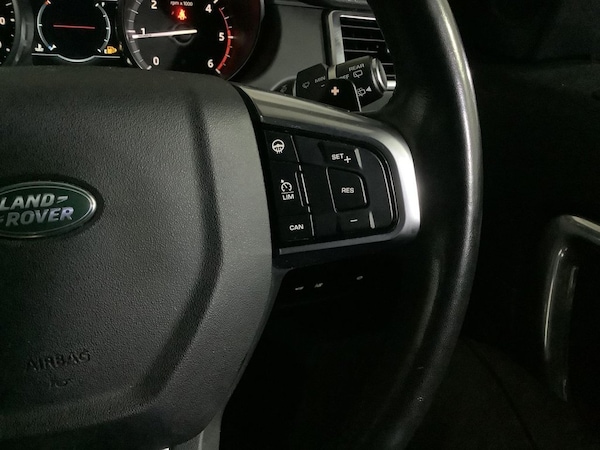 Used Land Rover Discovery Sport 2018 for sale - 76147402: Photo 22