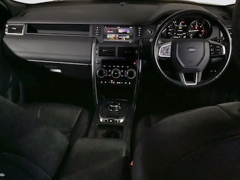 Used Land Rover Discovery Sport 2018 for sale - 76147402: Photo 3