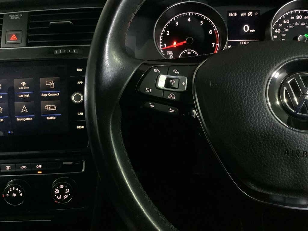 Used Volkswagen Golf 2018 for sale - 76333617: Photo 17