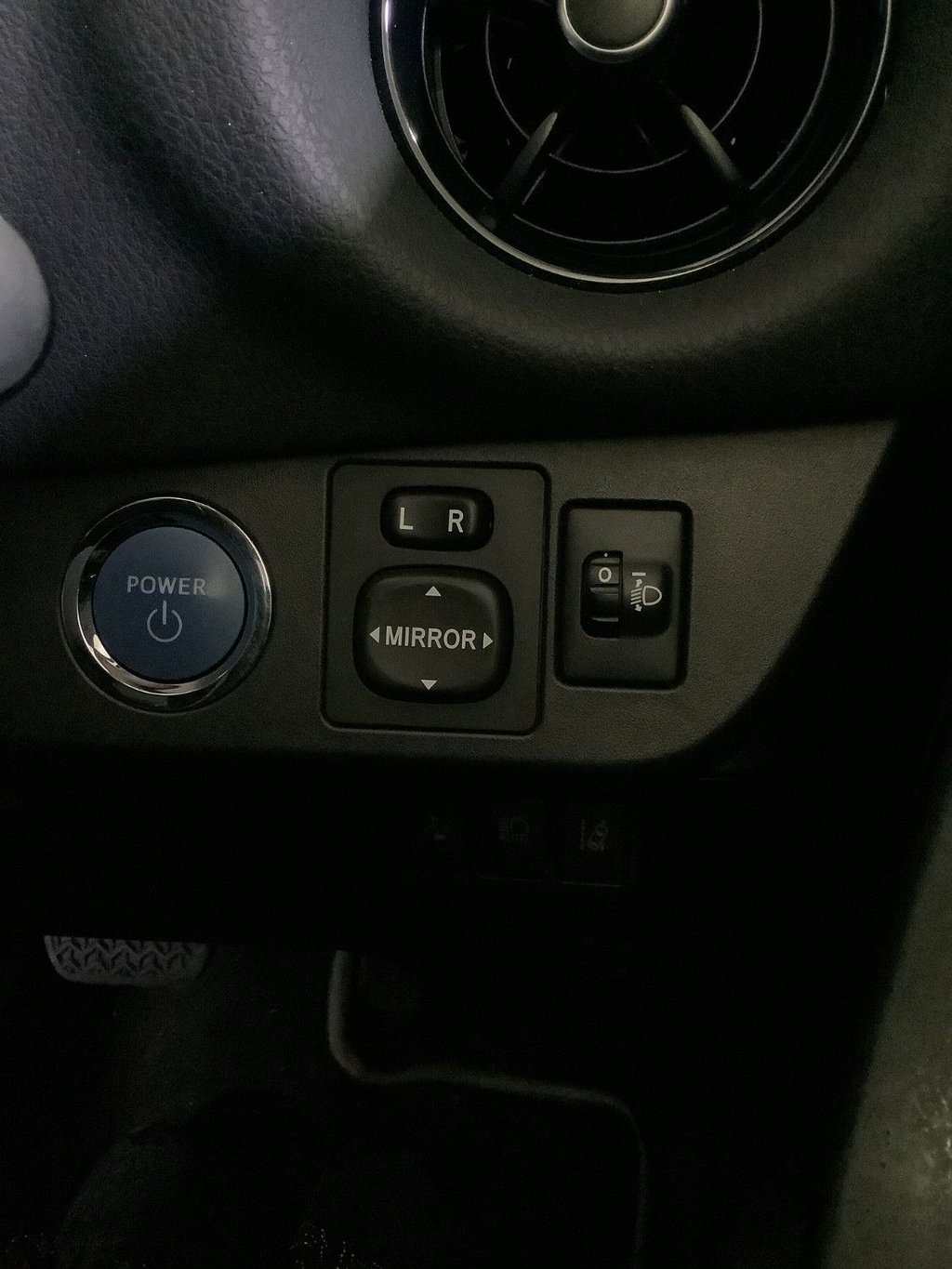 Used Toyota Yaris 2017 for sale - 77084092: Photo 20