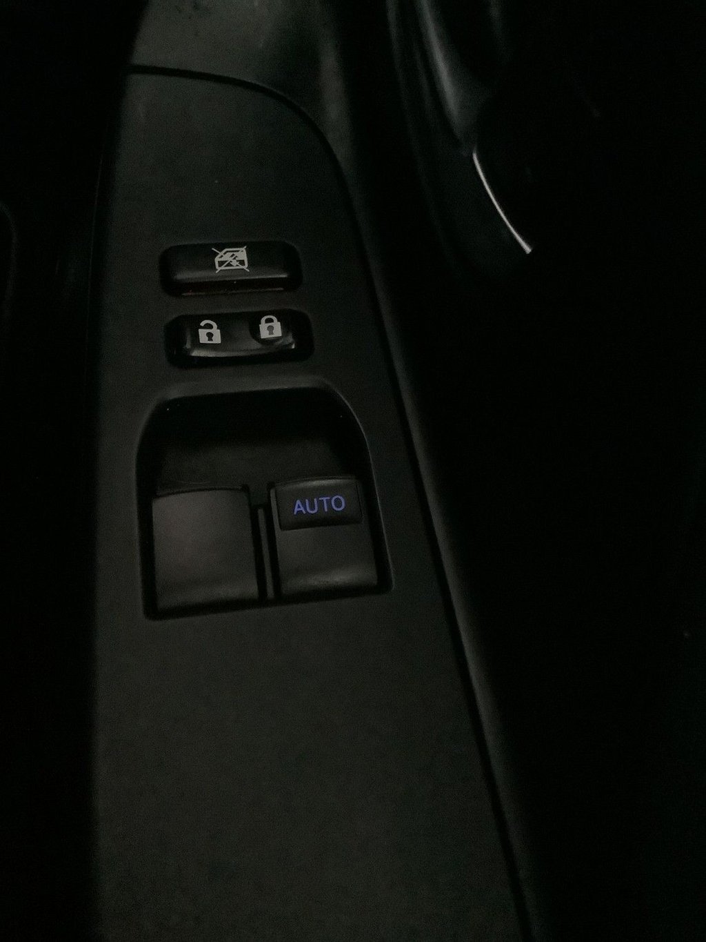 Used Toyota Yaris 2017 for sale - 77084092: Photo 22