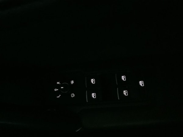 Used Volkswagen Tiguan 2018 for sale - 76279729: Photo 22