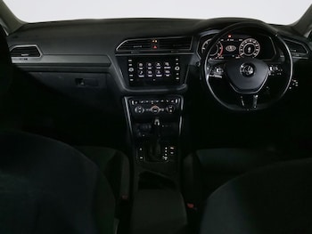 Used Volkswagen Tiguan 2018 for sale - 76279729: Photo 3