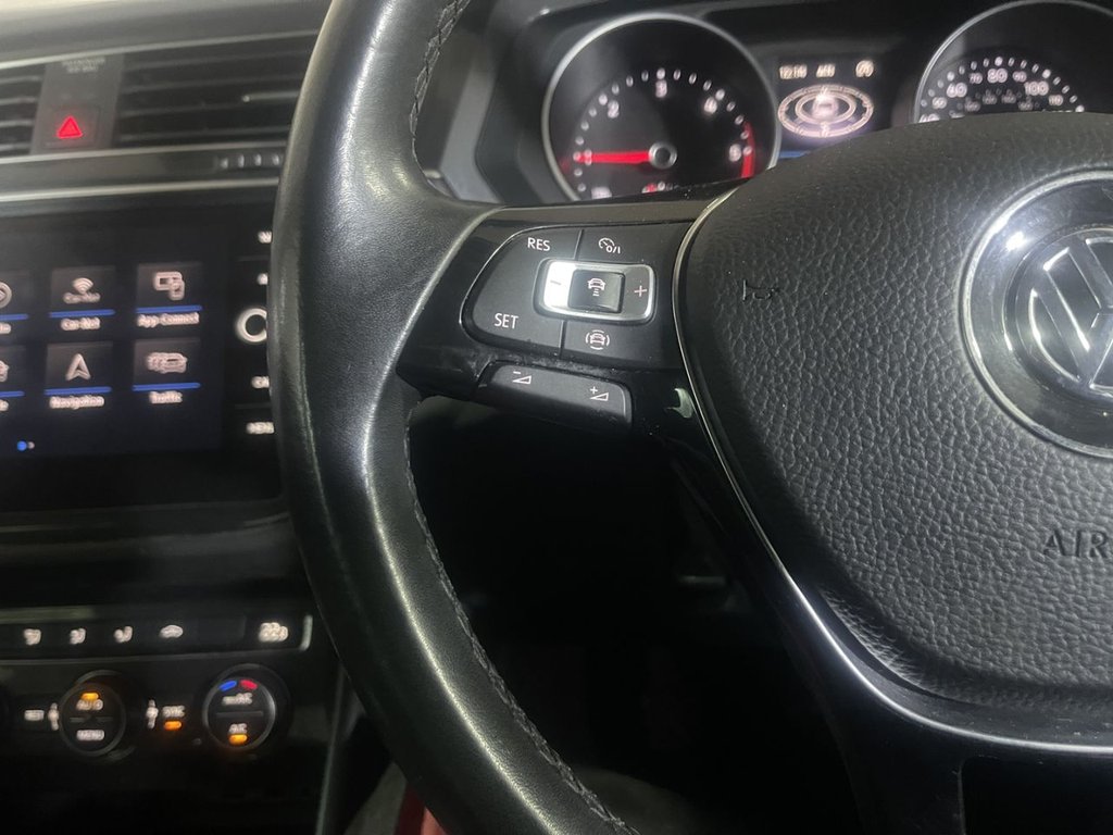 Used Volkswagen Tiguan 2018 for sale - 77571852: Photo 17