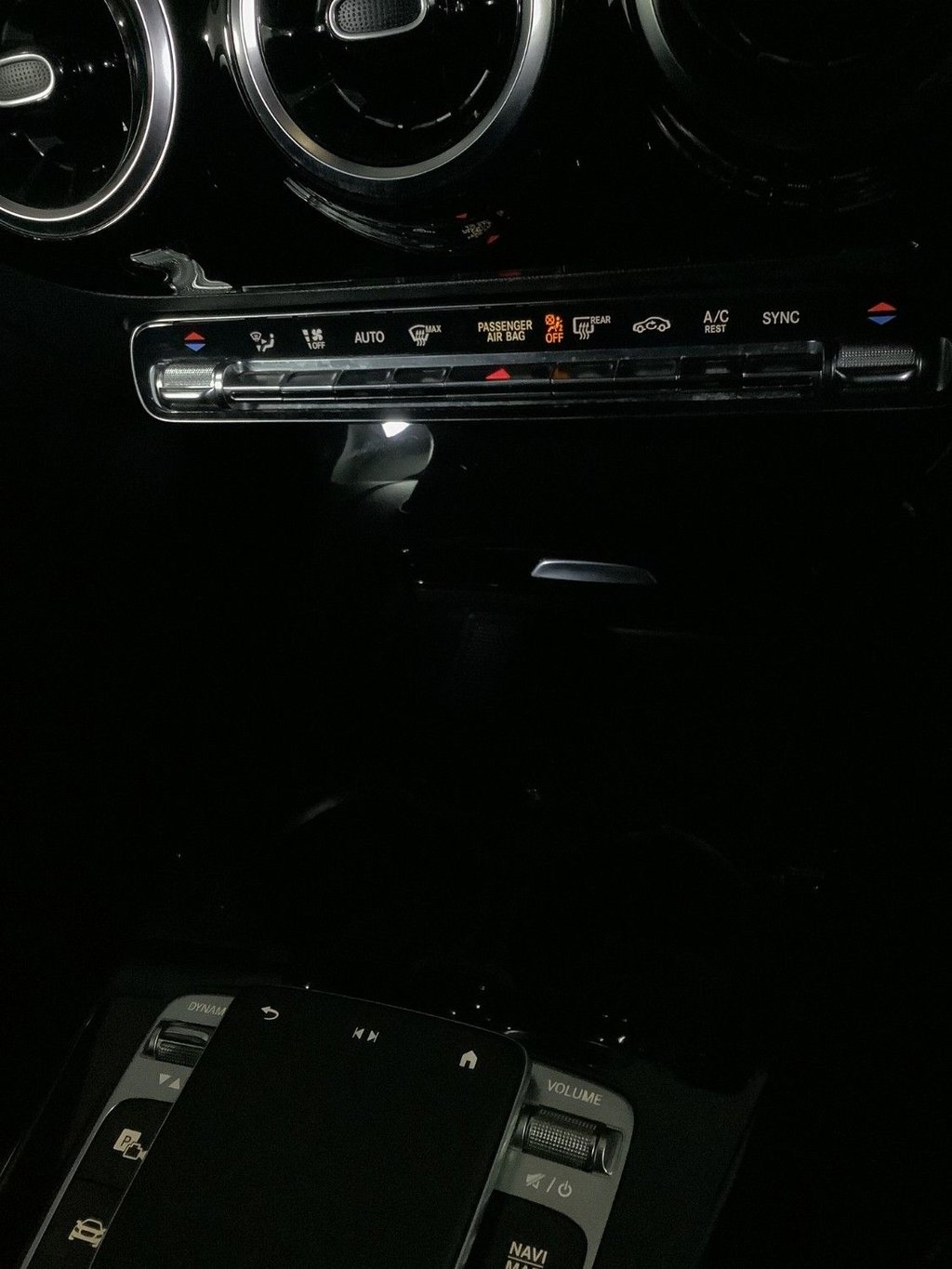 Used Mercedes-Benz A-Class 2019 for sale - 76797535: Photo 24