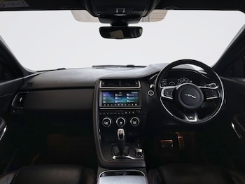 Used Jaguar E-Pace 2020 for sale - 79333933: Photo