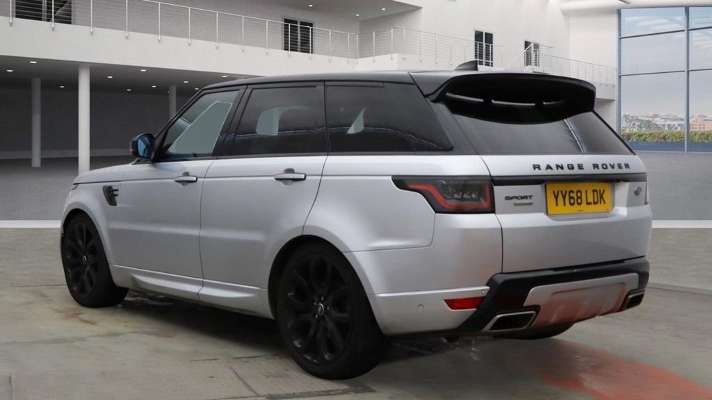 Used Land Rover Range Rover Sport 2018 for sale - 77609341: Photo 3
