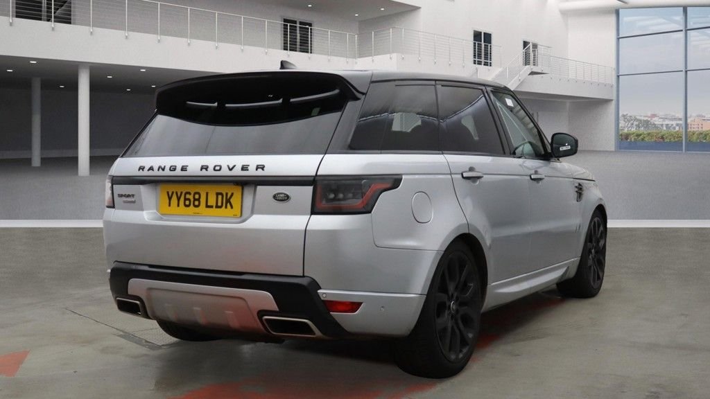 Used Land Rover Range Rover Sport 2018 for sale - 77609341: Photo 4