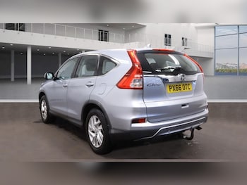 Used Honda CR-V 2016 for sale - 76454143: Photo