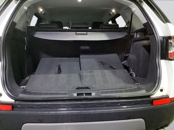 Used Land Rover Discovery Sport 2018 for sale - 76229123: Photo 16
