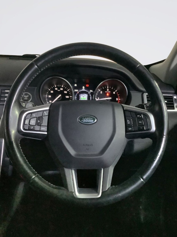 Used Land Rover Discovery Sport 2018 for sale - 76229123: Photo 19
