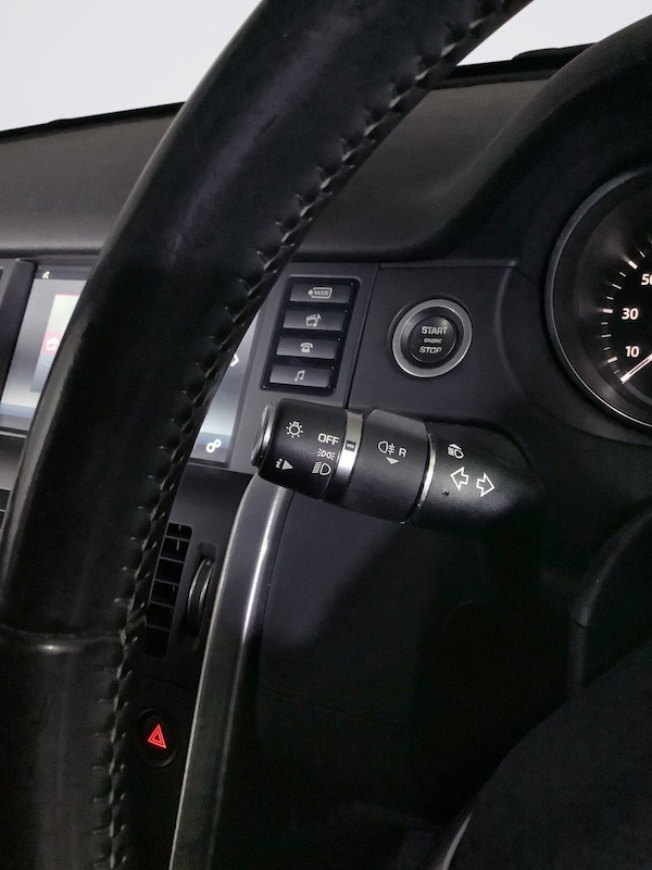 Used Land Rover Discovery Sport 2018 for sale - 76229123: Photo 23